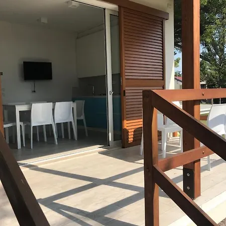 Marina Di Apartment *