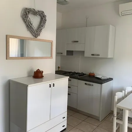 Apartament Marina Di *